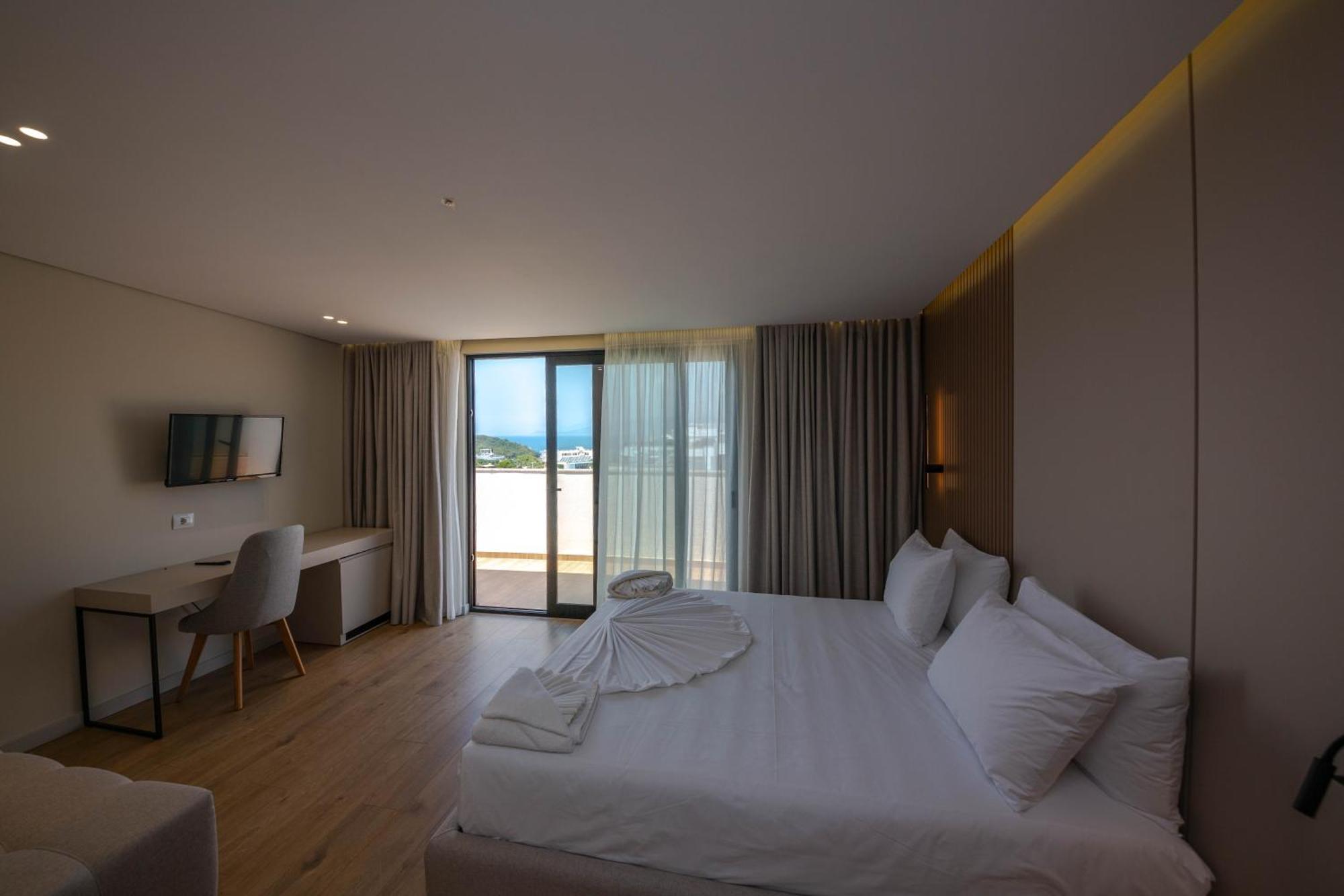 Hotel Vista Mare Ksamil Exterior photo